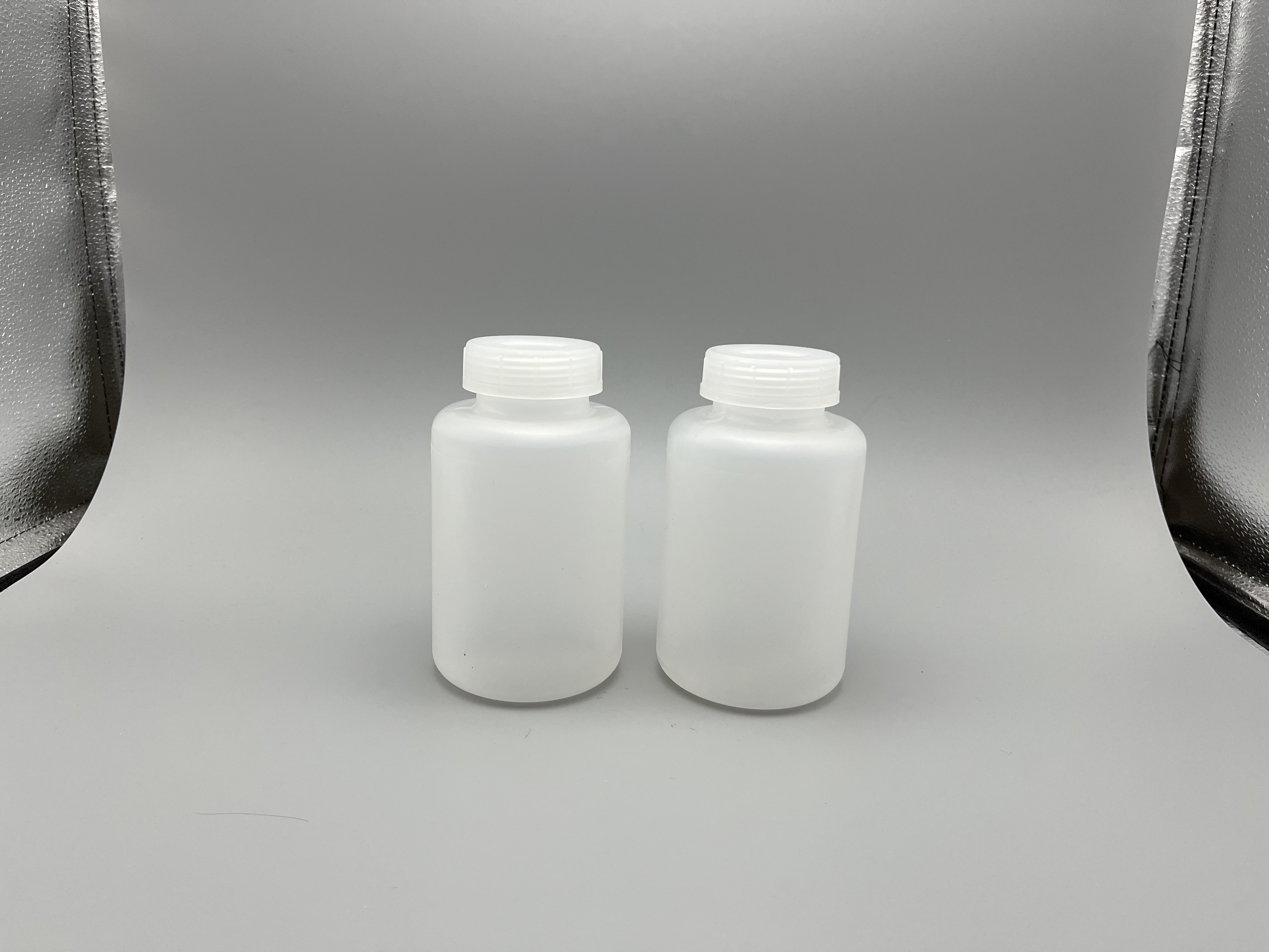 79x137mm in Size 500ml Low-Speed Centrifgal Bottle-乐朴医疗