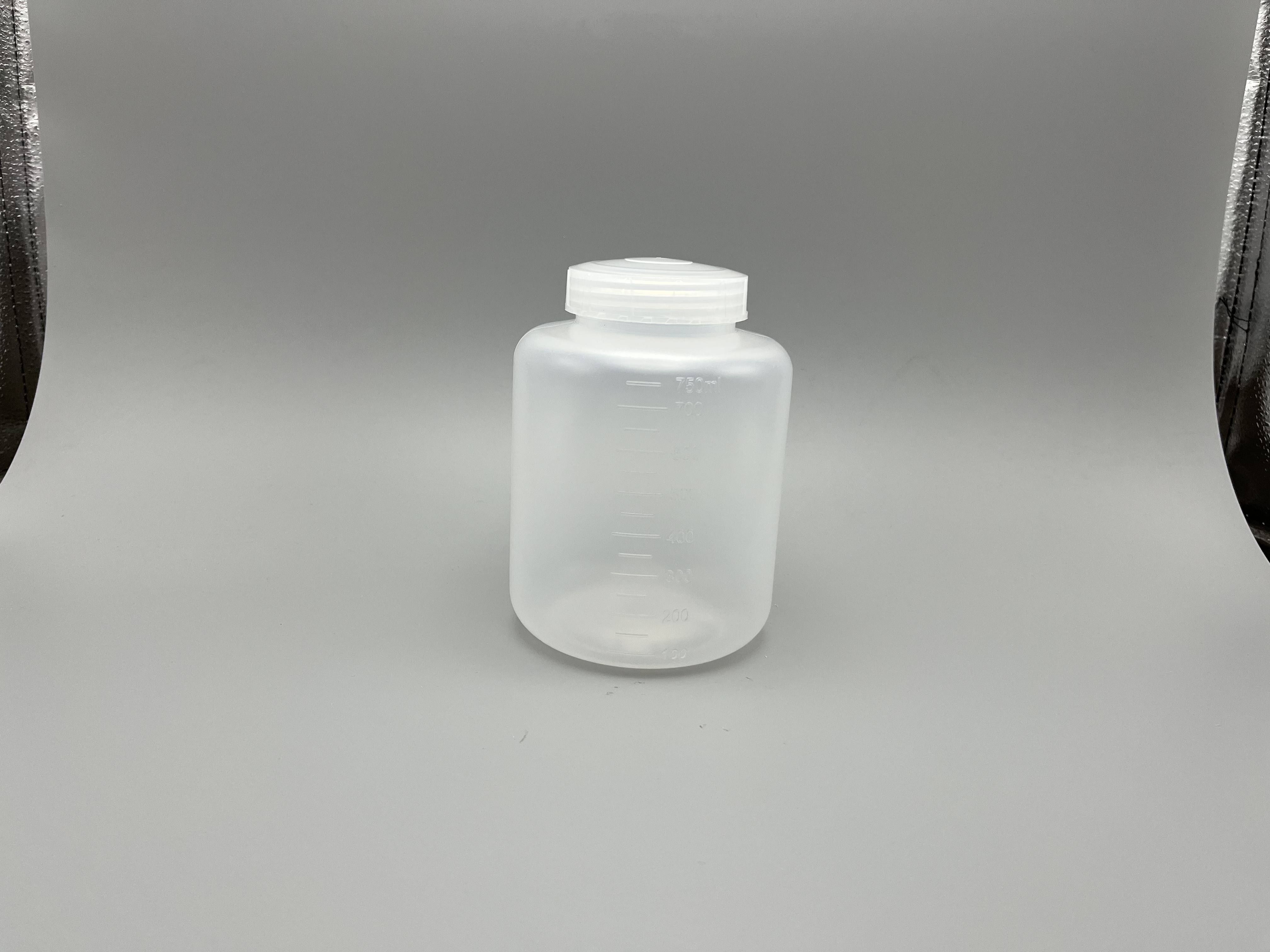 99x137mm in Size 750ml Low-Speed Centrifgal Bottle-乐朴医疗