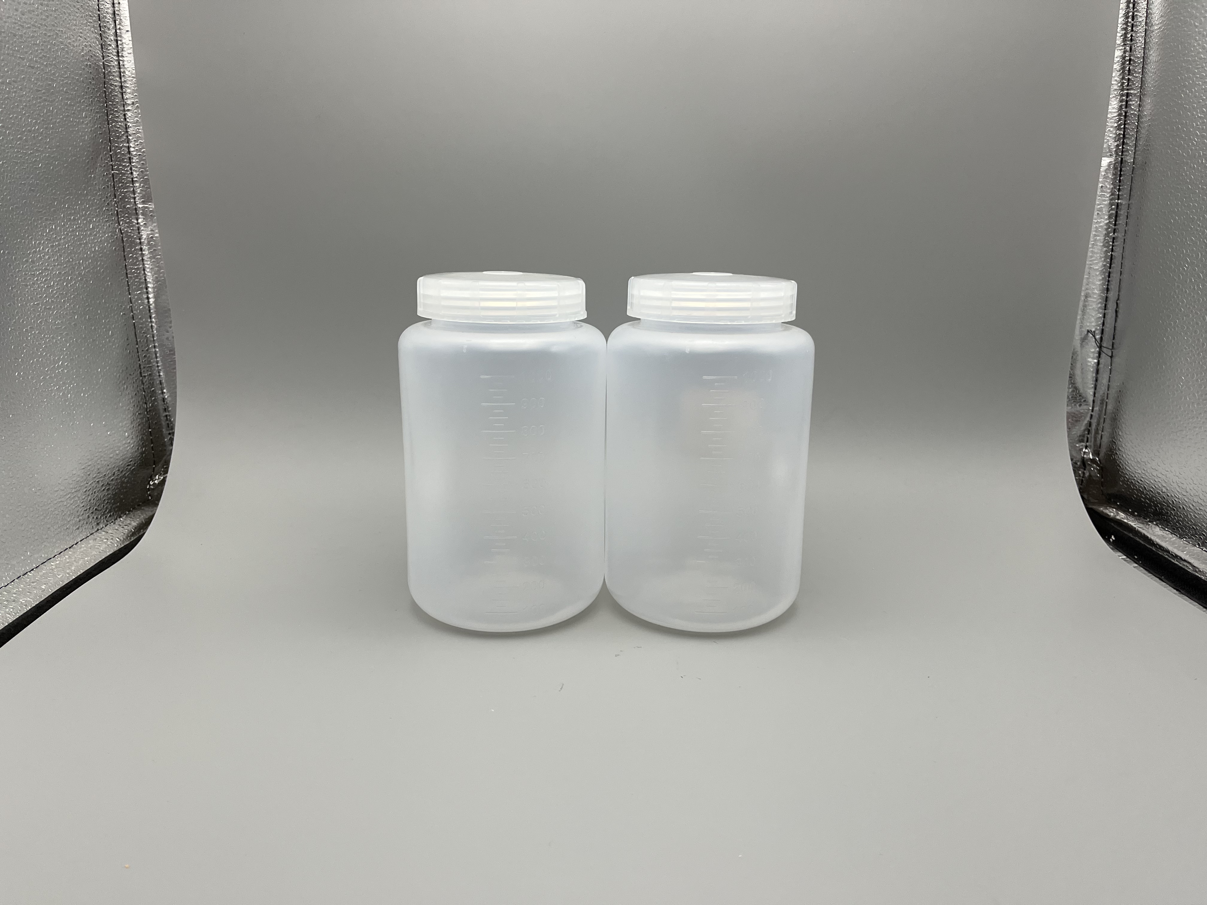 104x172mm in Size 1000ml Low-Speed Centrifgal Bottle-乐朴医疗