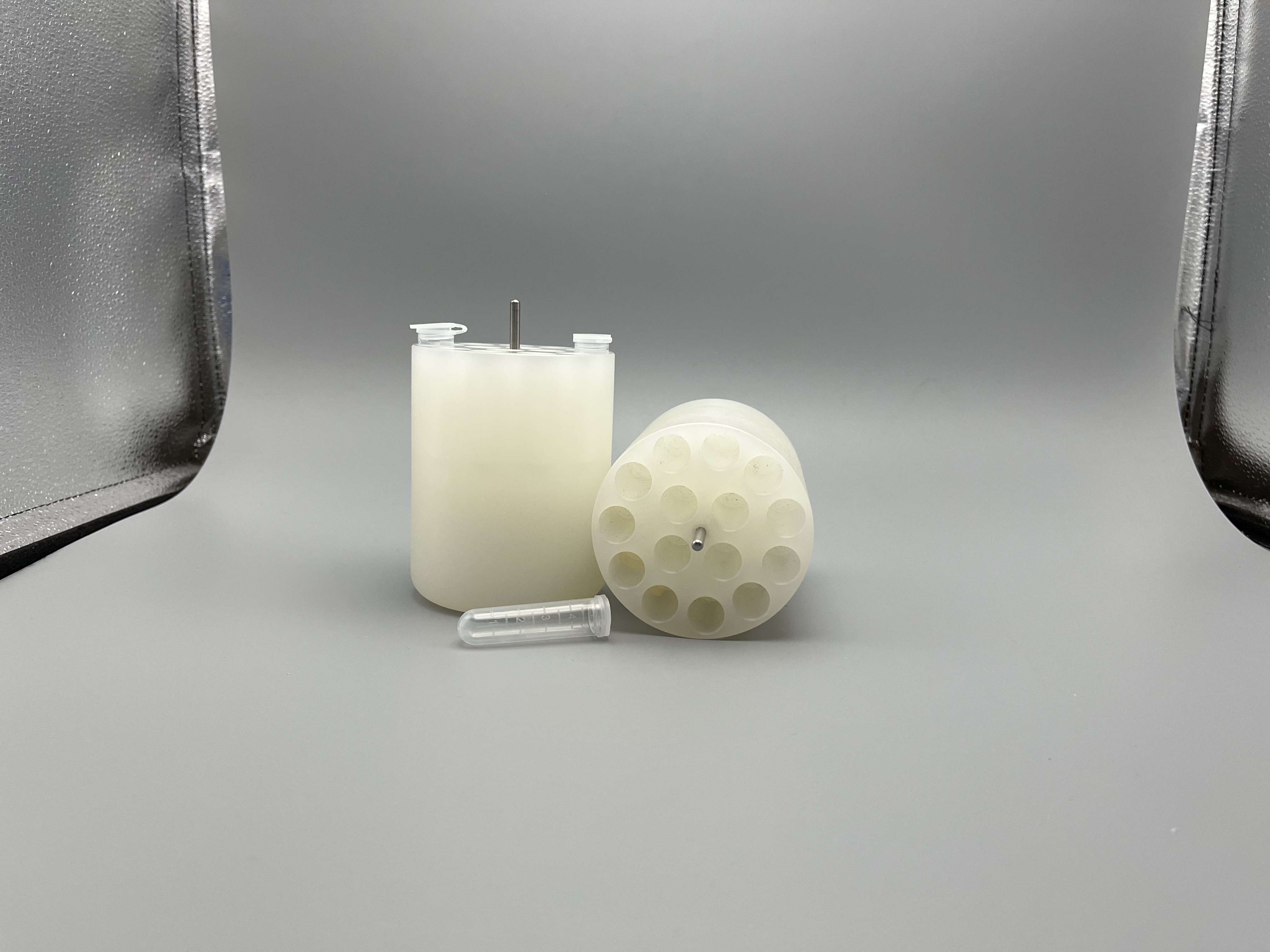 500ml to 5ml Round-bottom Centrifuge Adapter-乐朴医疗