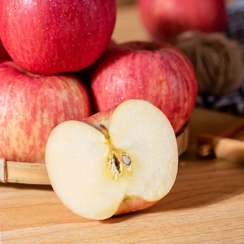 Fresh Organic Fuji Red Golden Delicious Apples High Quality Crisp Sweet Natural Taste Wholesale Price