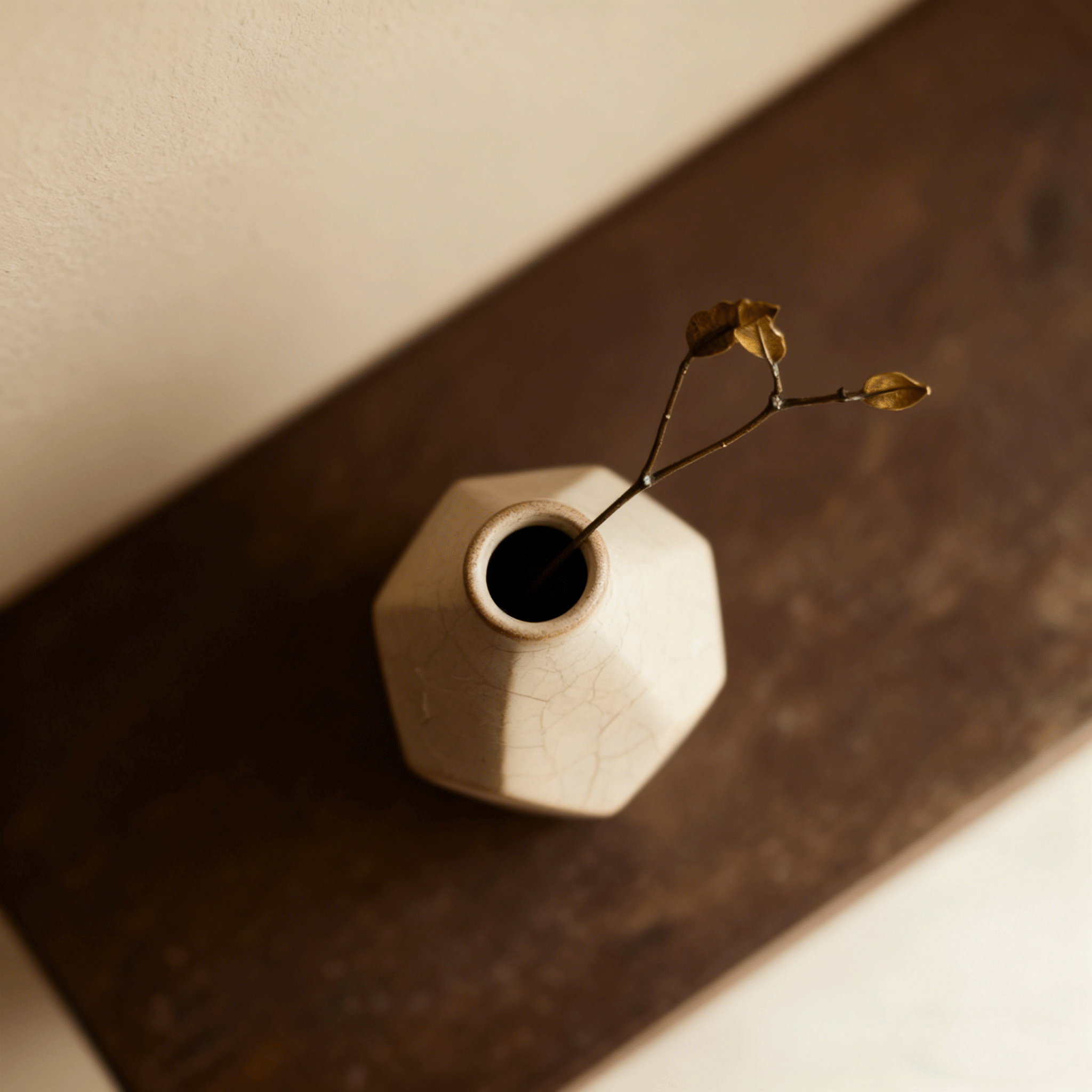 藝術感異形陶瓷花瓶三件套