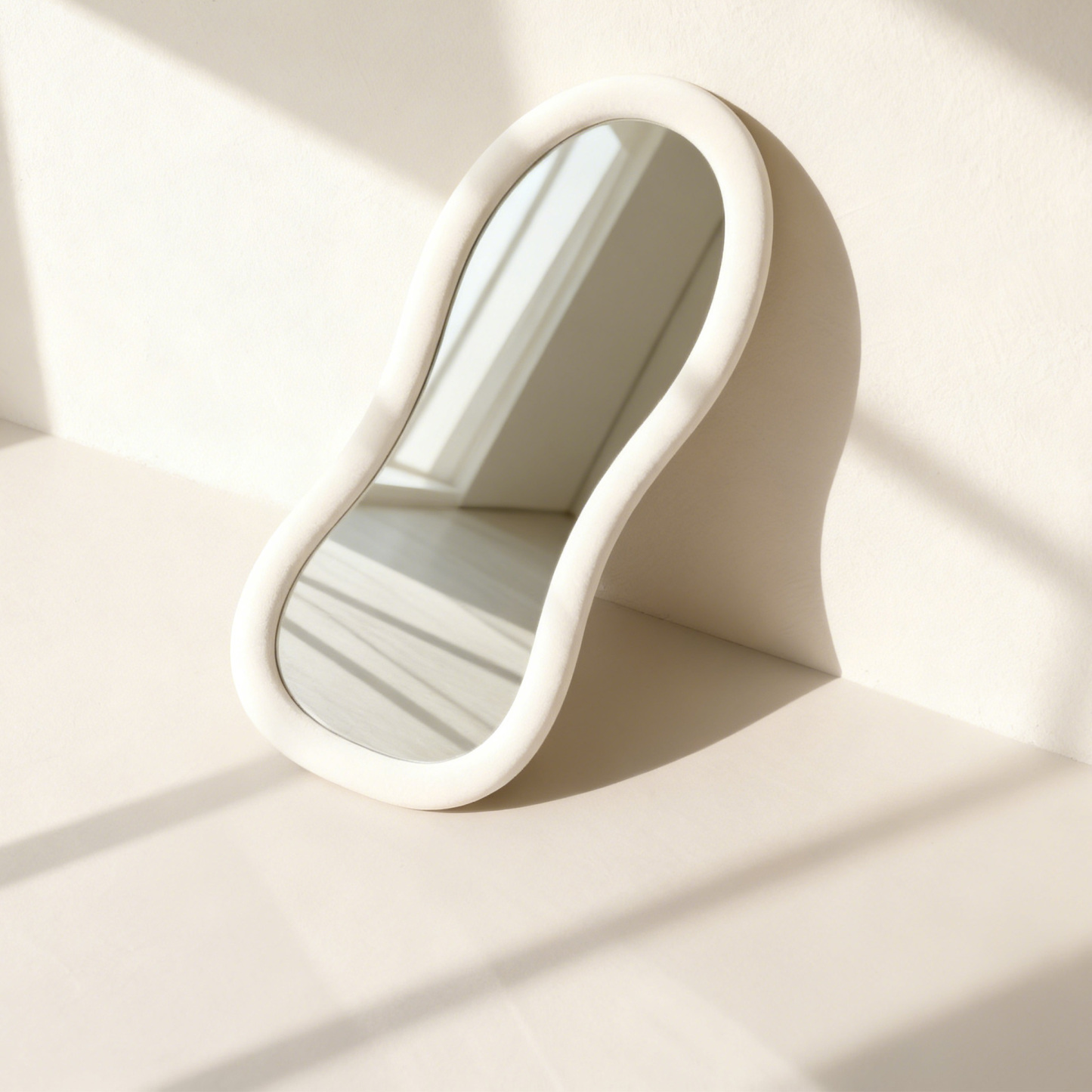 現代曲線陶瓷化妝鏡