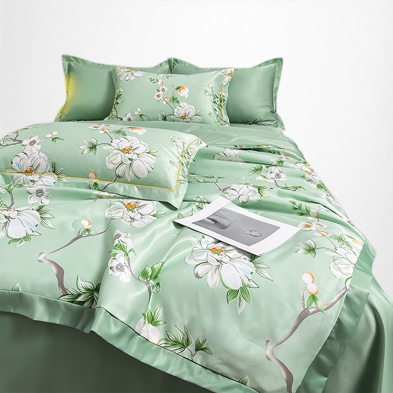 ชุดผ้าไหมสี่ชิ้น