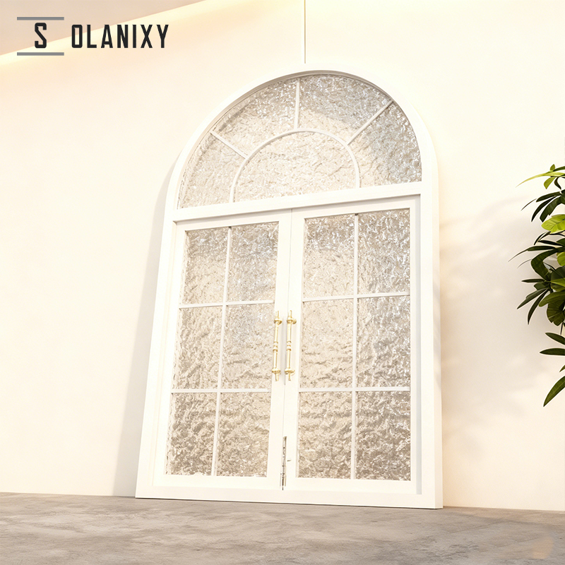 歐式拱形窗戶