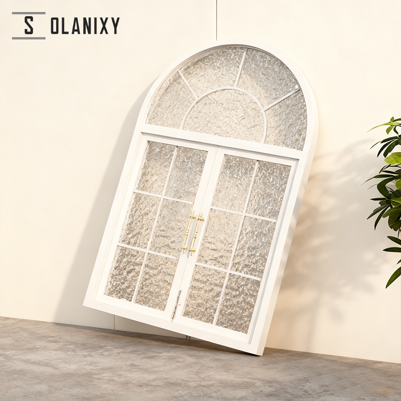 歐式拱形窗戶