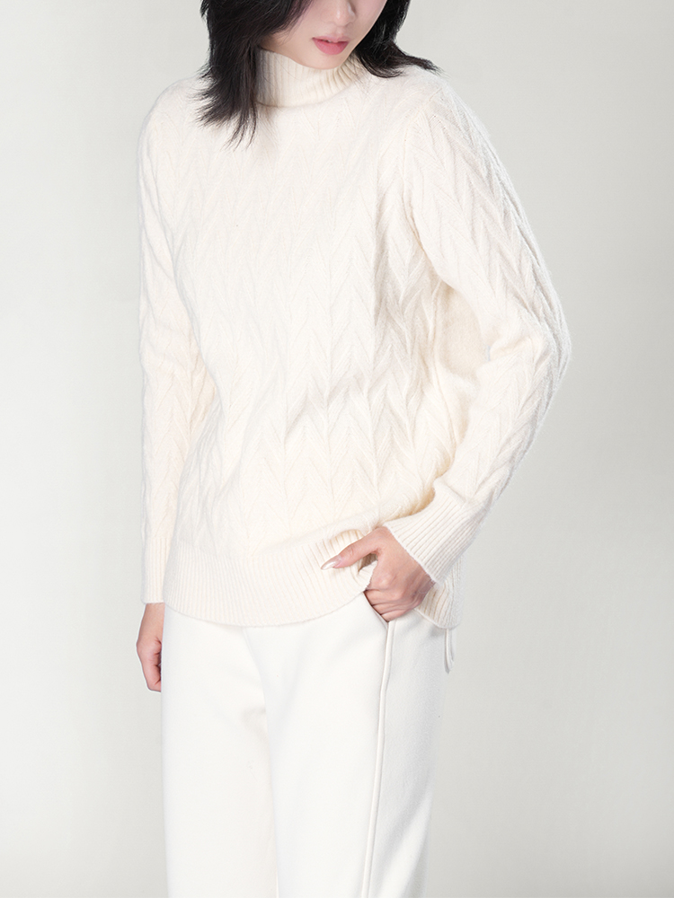 1326834 秋冬新款半高领毛衣