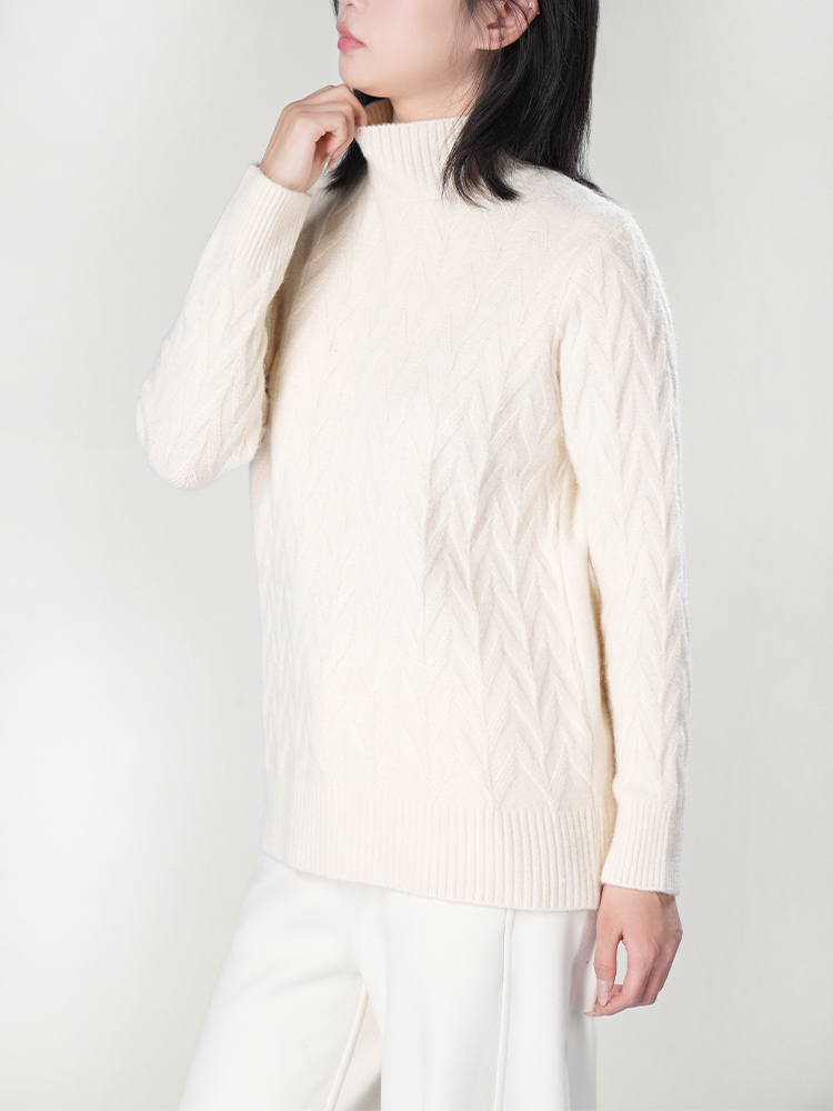 1326834 秋冬新款半高领毛衣