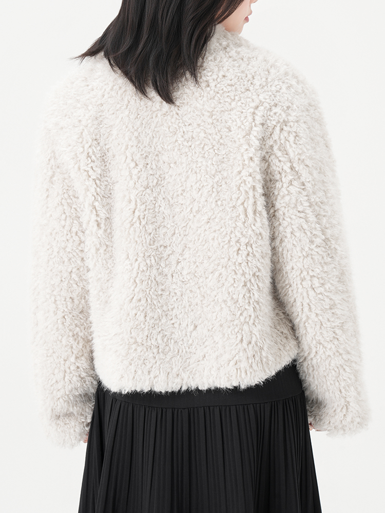 1326830  羊羔毛短款外套女