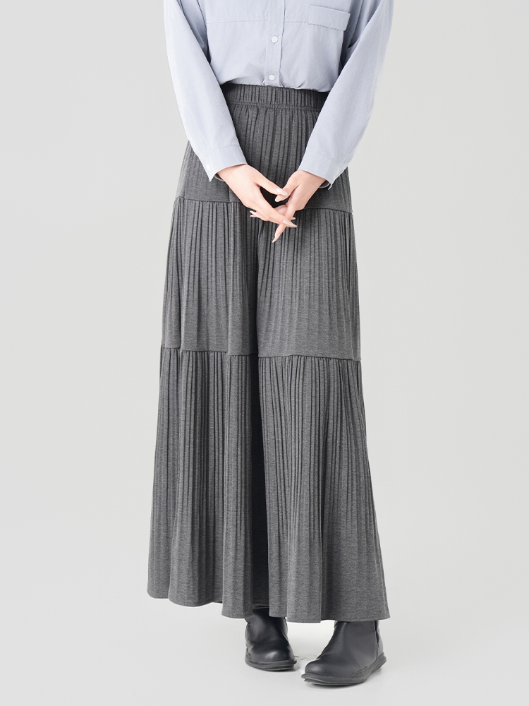 1328598 女士秋冬蛋糕长裙