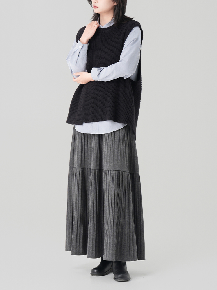 1328598 女士秋冬蛋糕长裙