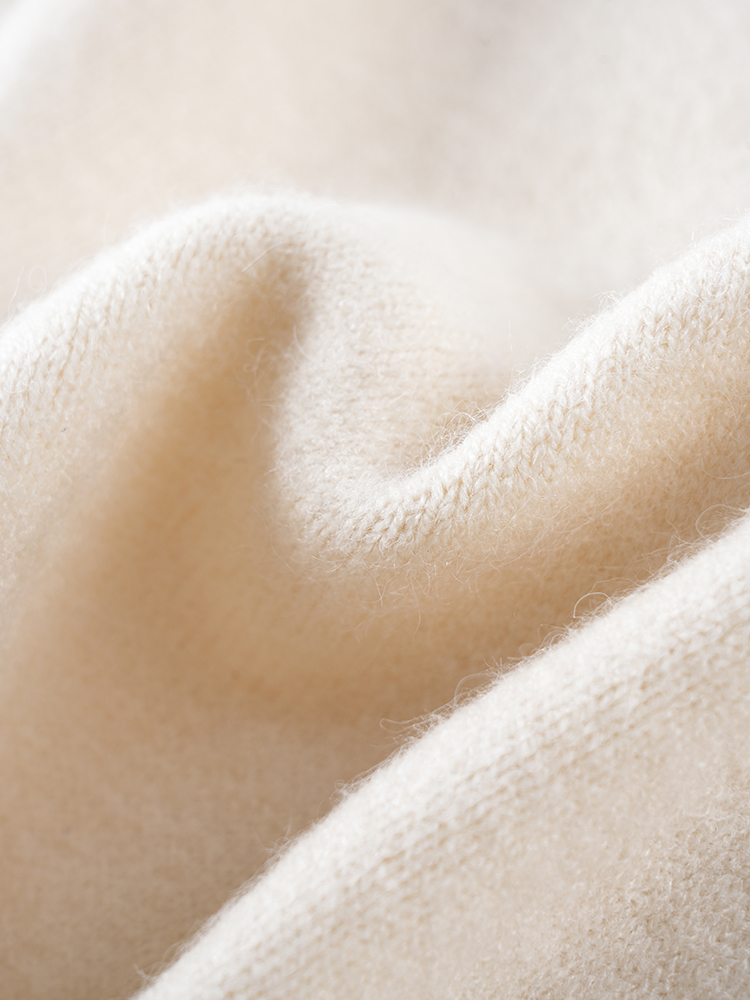 1326834 秋冬新款半高领毛衣