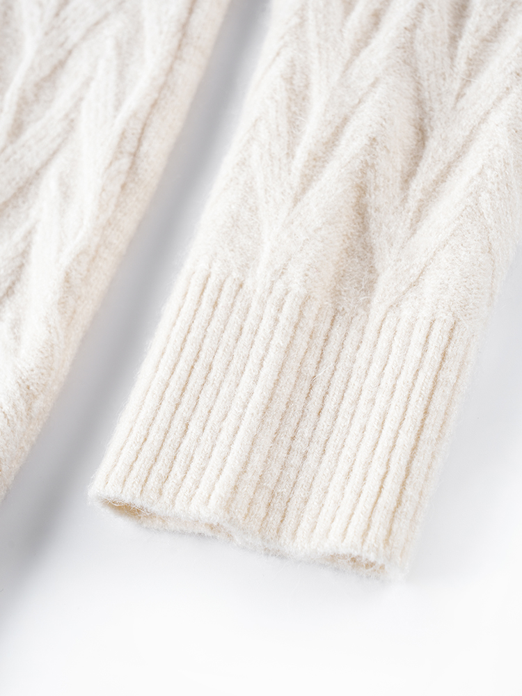 1326834 秋冬新款半高领毛衣