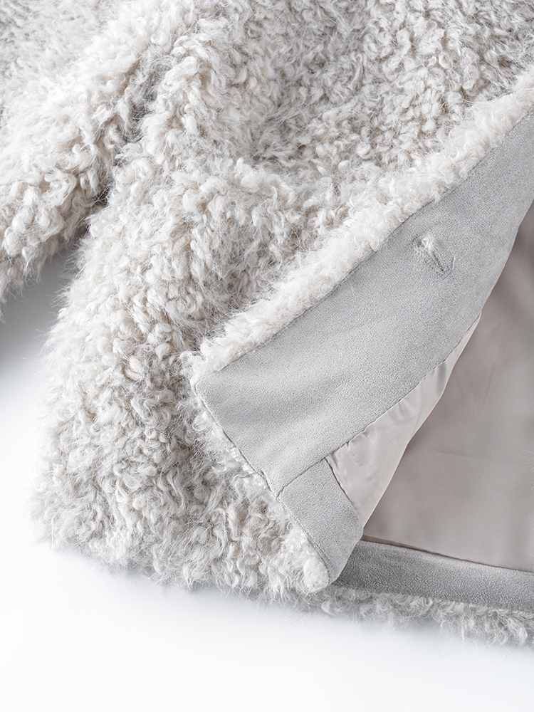 1326830  羊羔毛短款外套女