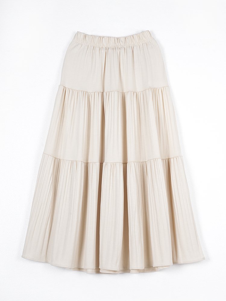 1328598 女士秋冬蛋糕长裙