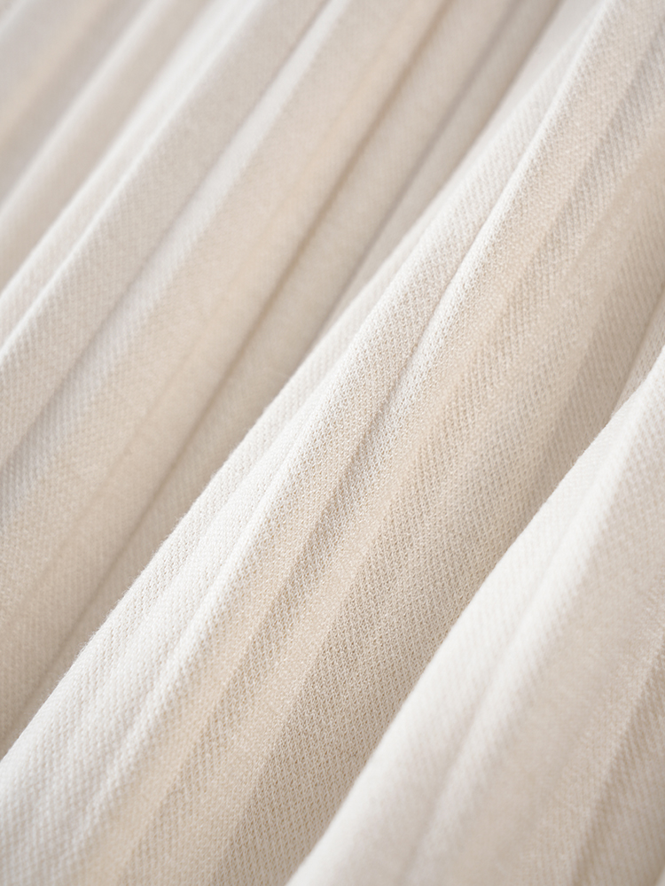 1328598 女士秋冬蛋糕长裙