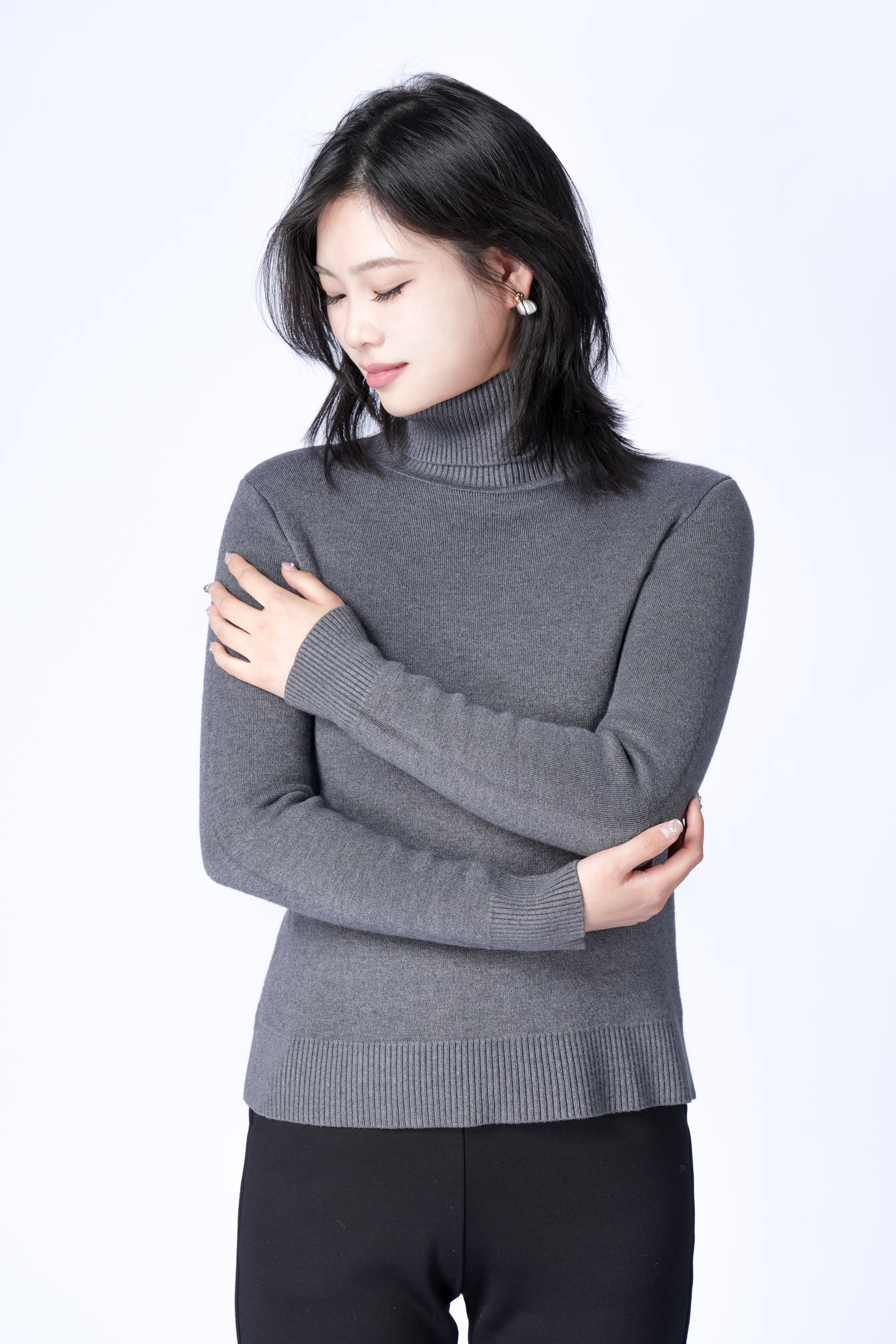 하이넥 극후 니트 스웨터