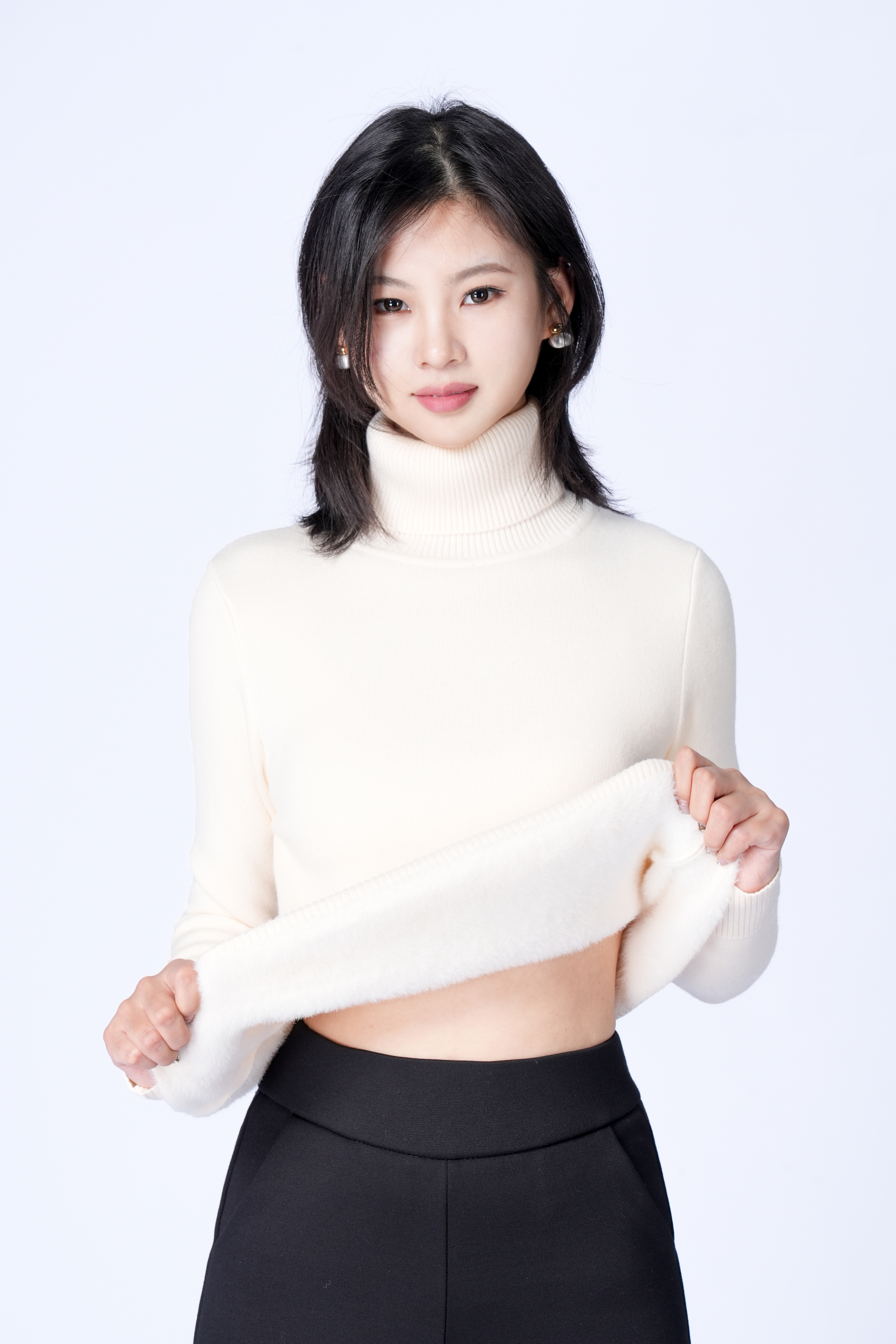 하이넥 극후 니트 스웨터