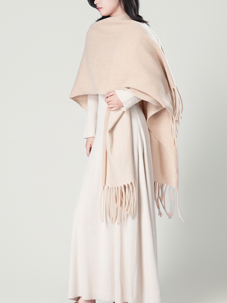 1327092 秋季针织气质套装