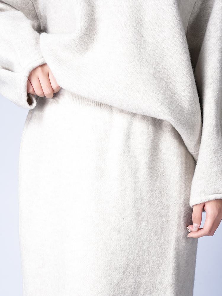 라운드 넥 니트 스커트 세트