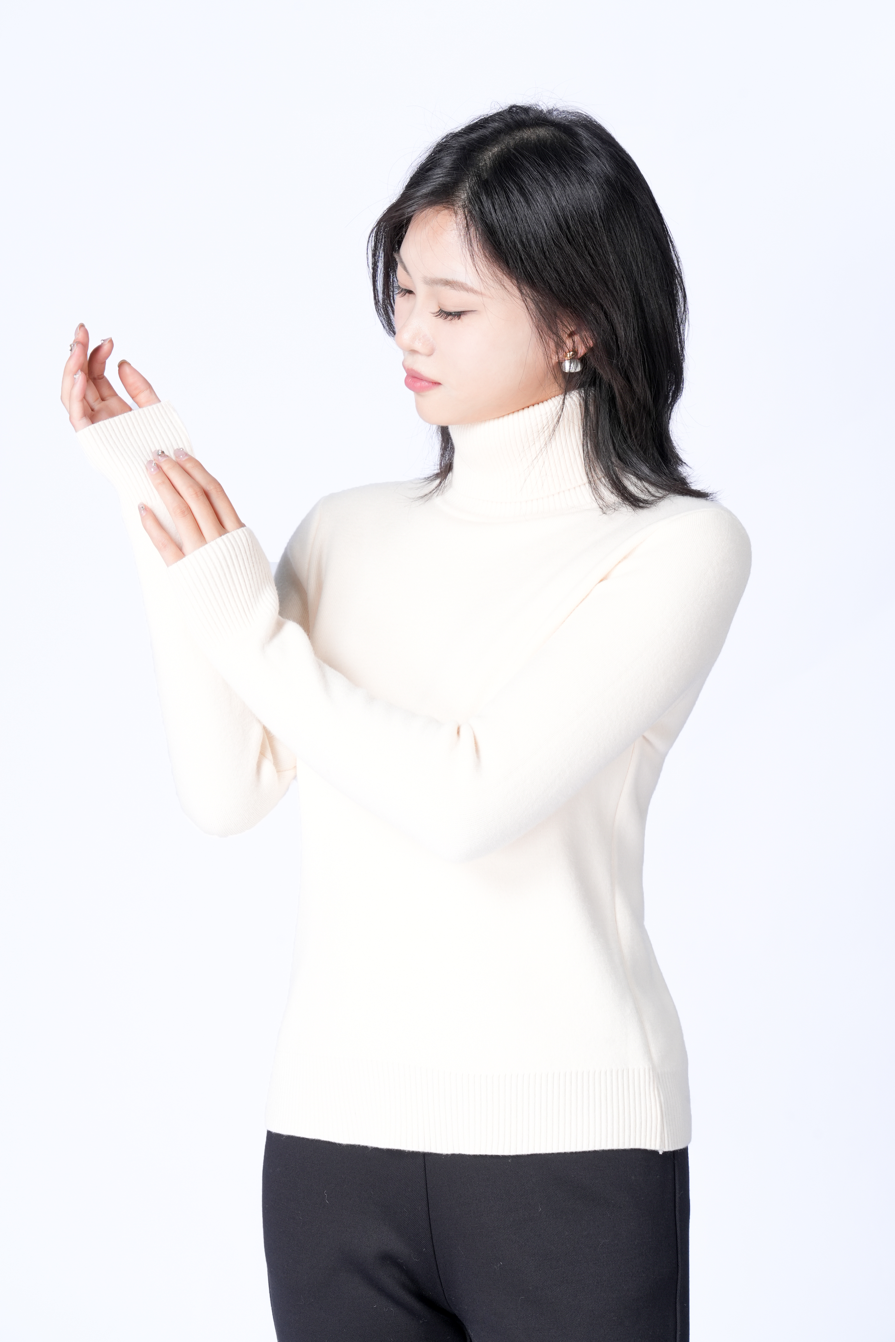 하이넥 극후 니트 스웨터