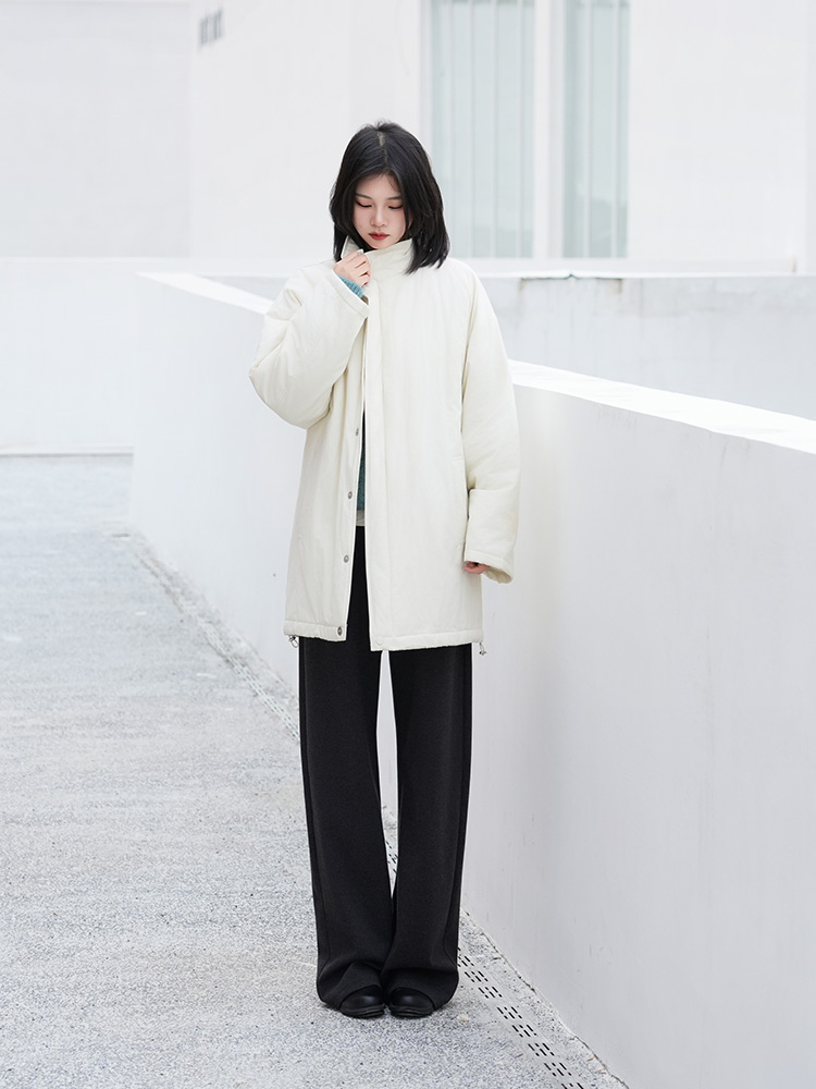 미니멀 디자인 안솜 코이트