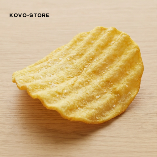 酥脆金黃薯片特寫