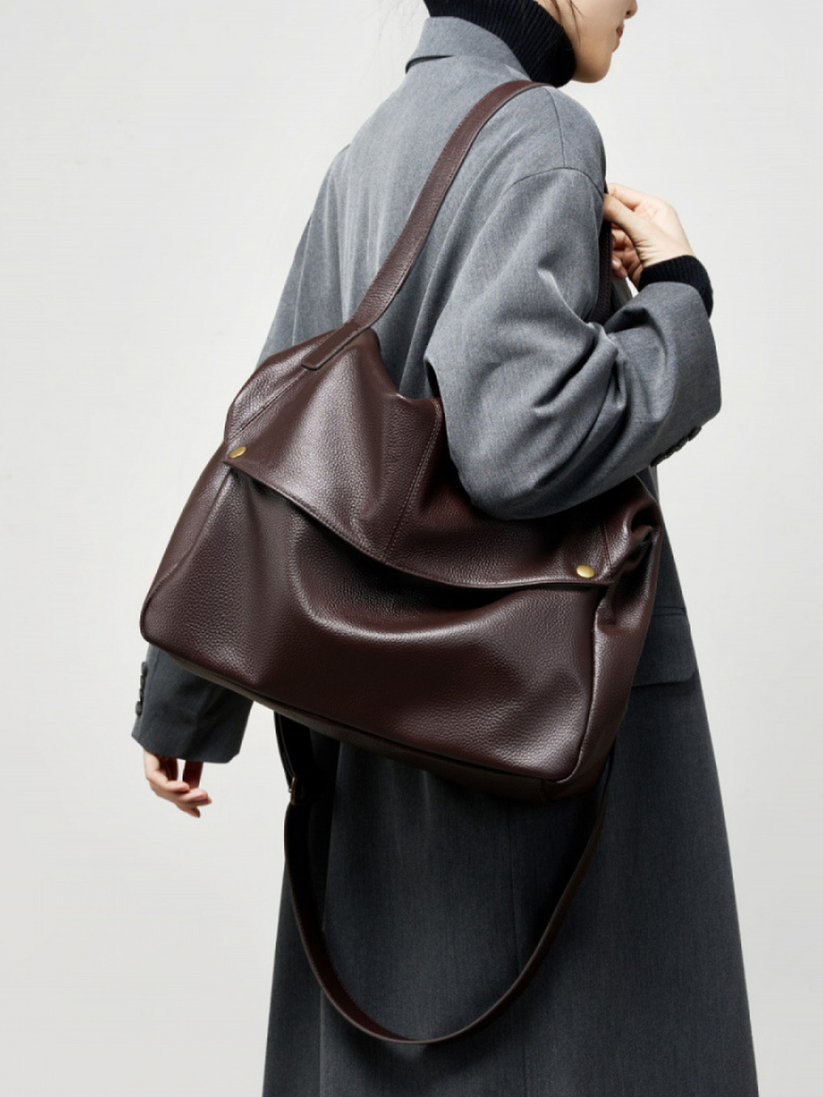 2025 Winter New Large Capacity One Shoulder Genuine Leather Big Bag European and American Style Soft Leather Tote Simple Casual Women's Bag