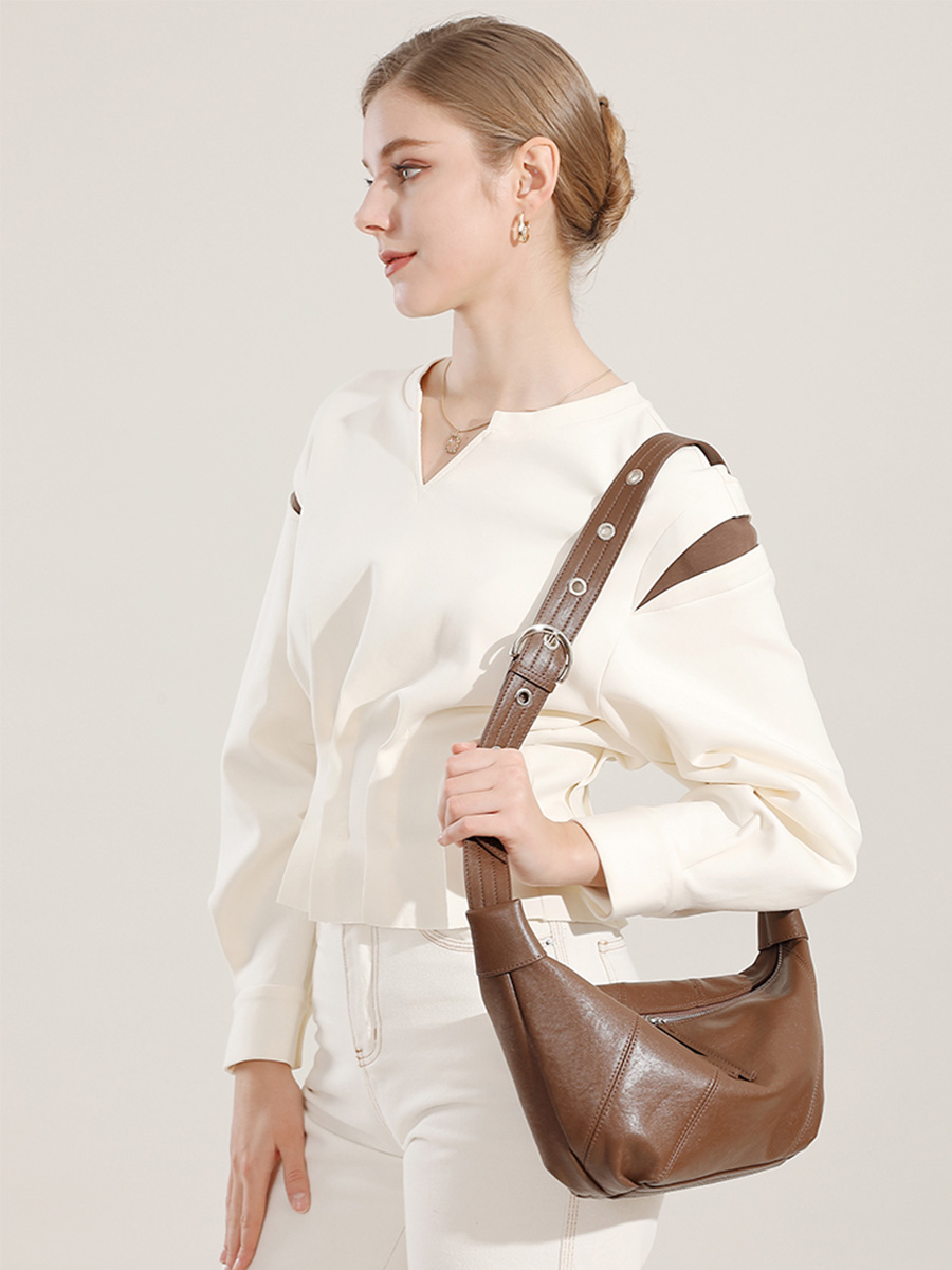 Retro Soft Leather Large Capacity Crossbody Bag