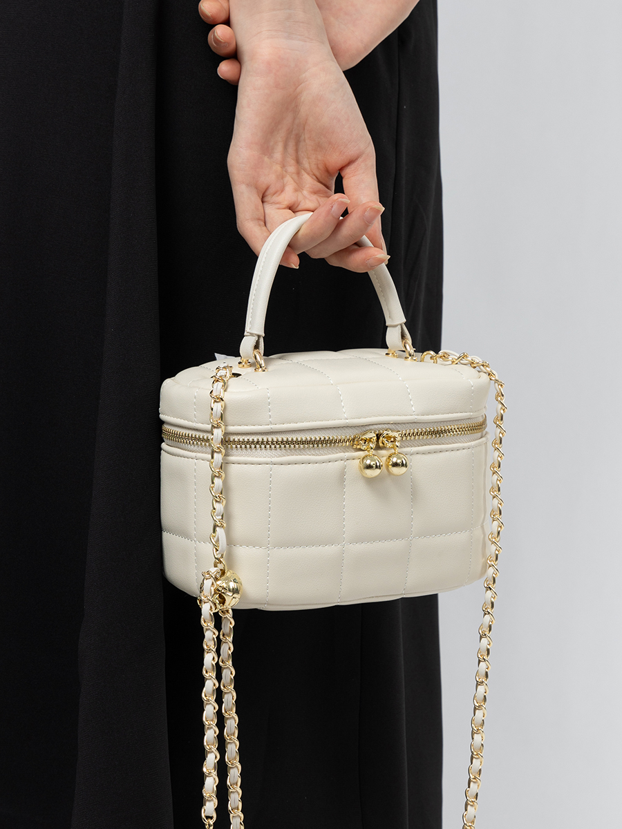 White Diamond-Quilted Chain Crossbody Bag