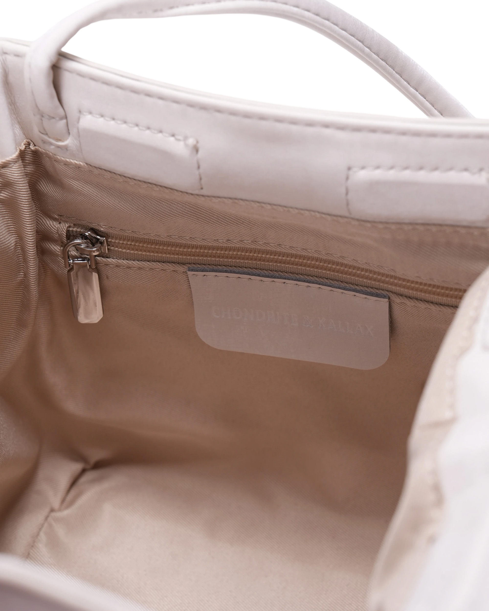 Simple Versatile Bucket Bag