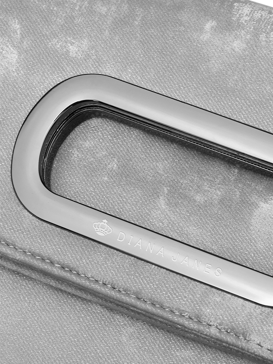 Niche-designed chain-strap bag, stylish commuter shoulder bag