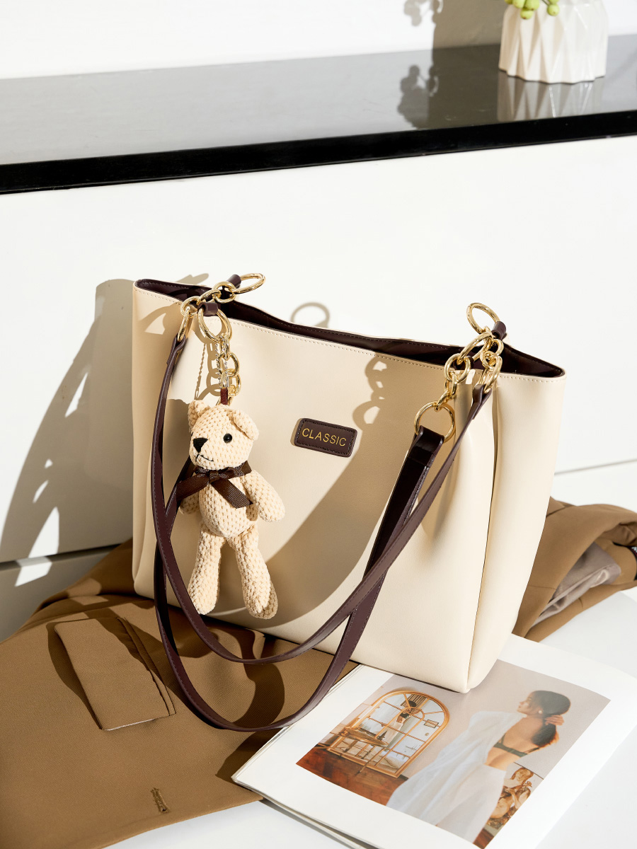 Cream white knitted teddy bear tote bag