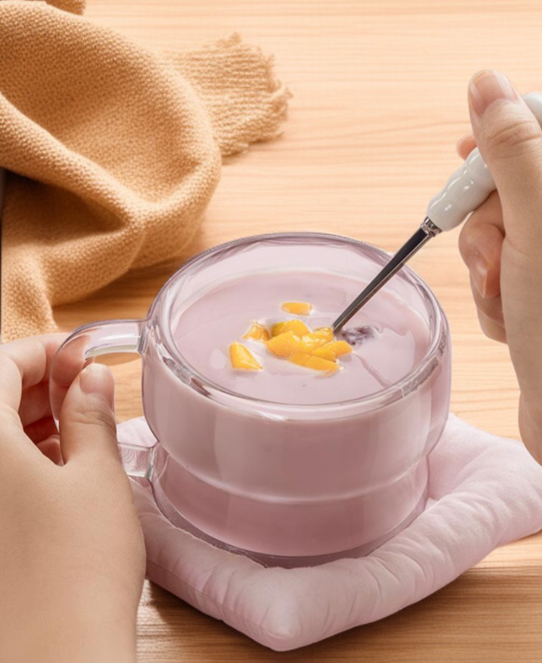 แก้วใส่อาหารเช้าสะดวกใช้งาน