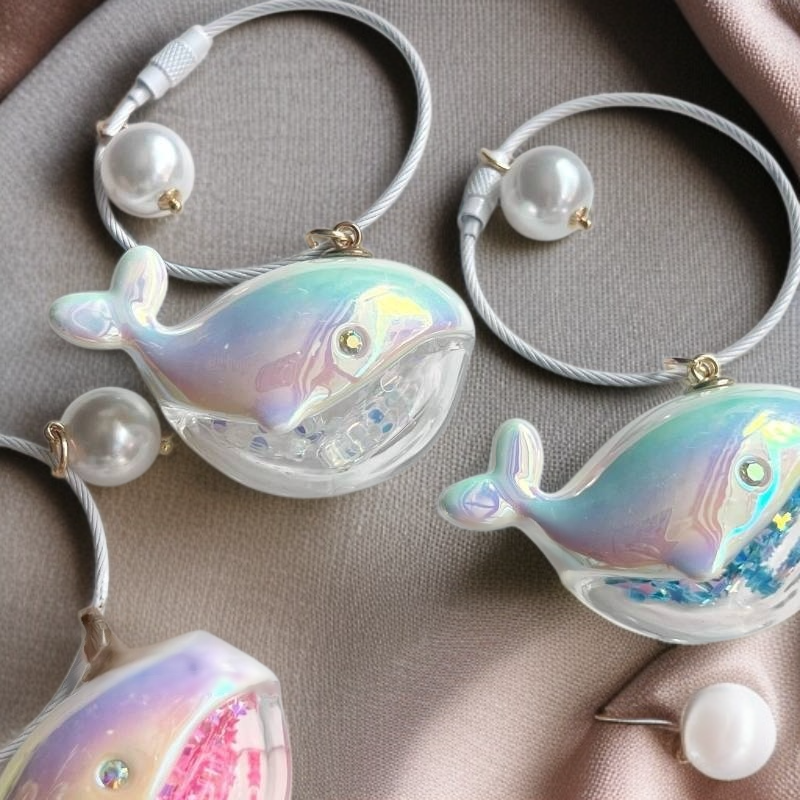 情侶鯨魚飛翔海洋書包掛飾鑰匙圈