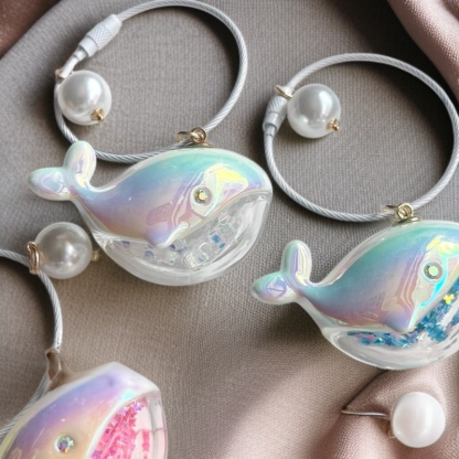 情侶鯨魚飛翔海洋書包掛飾鑰匙圈