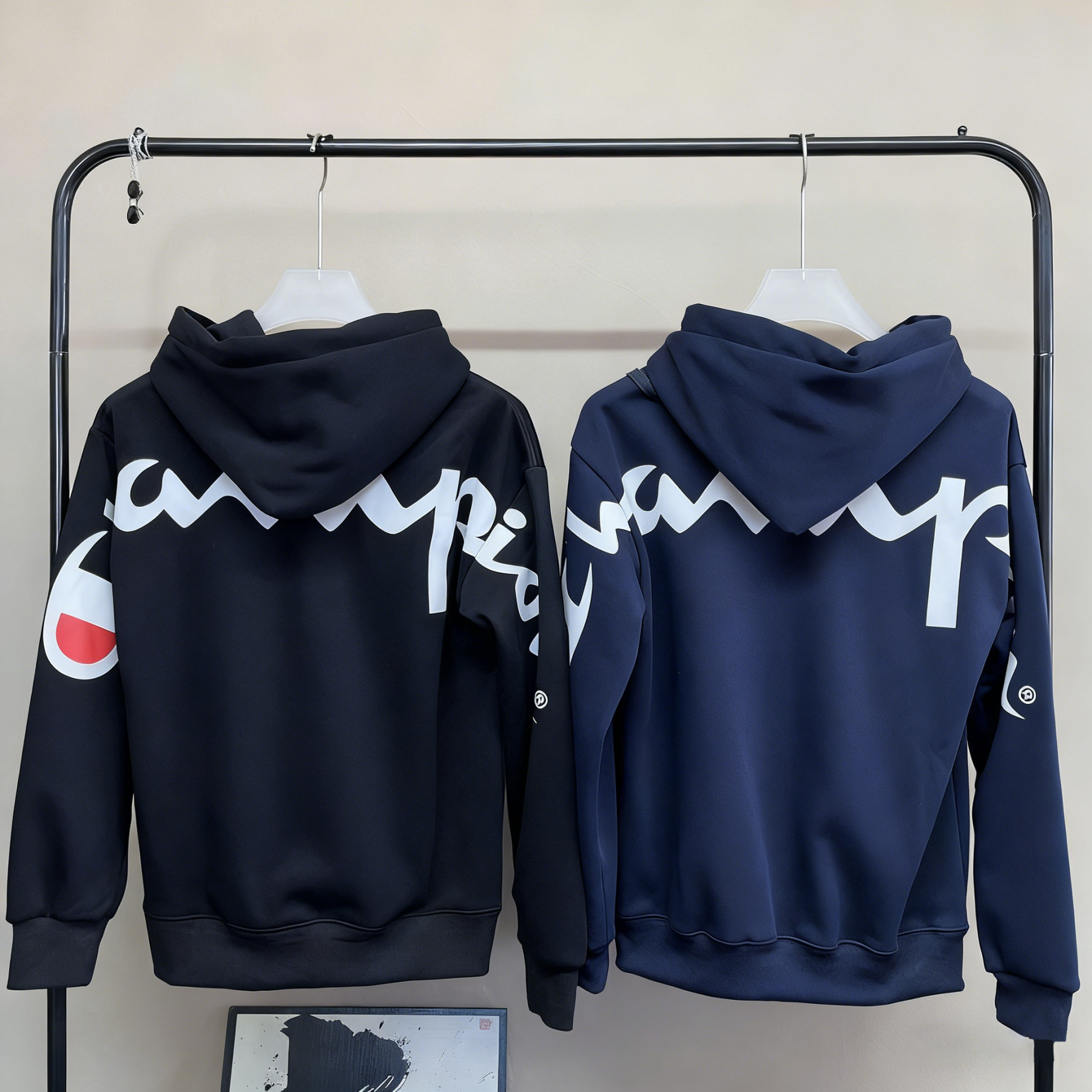 2025ストリートスタイルプリントパーカー。トレンド感満載で男女兼用。