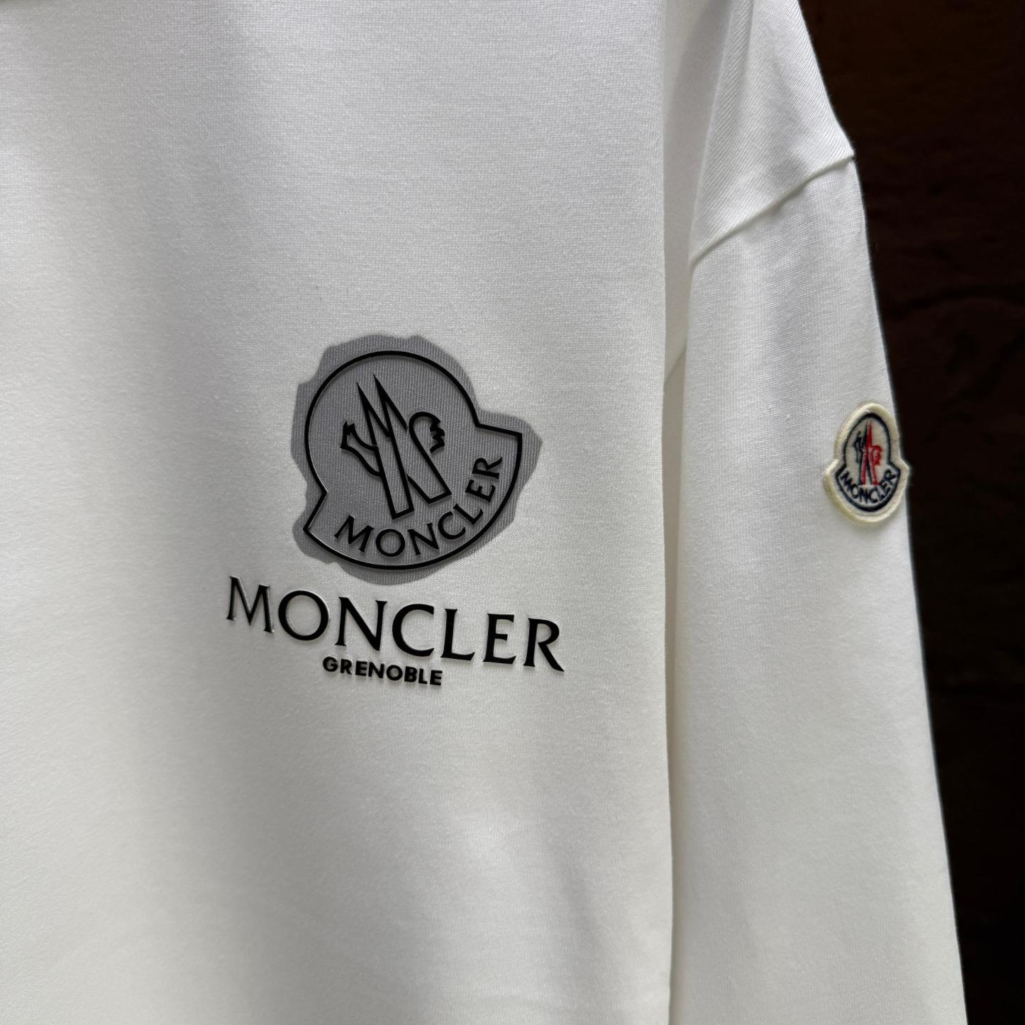 秋冬トレンドのピュアコットンプリントクルーネック長袖Tシャツカジュアルトップス