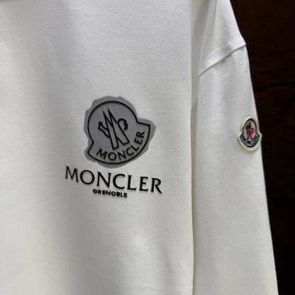 秋冬トレンドのピュアコットンプリントクルーネック長袖Tシャツカジュアルトップス