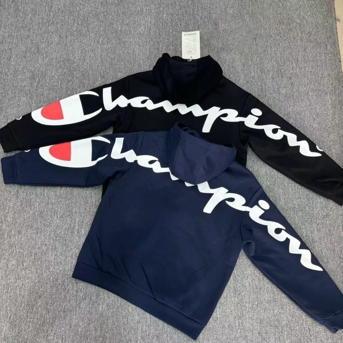 2025ストリートスタイルプリントパーカー。トレンド感満載で男女兼用。