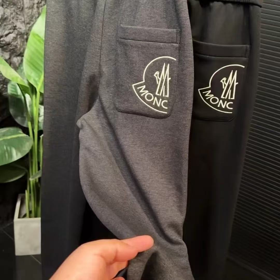 冬用フリース裏地付きメンズカジュアルパンツ、スタイリッシュなルーズフィットスウェットパンツ