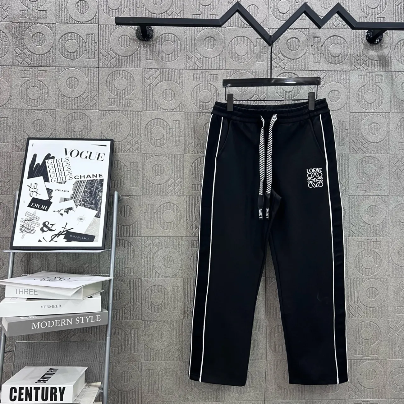 2025年新作、人気のクラシックなスプライス刺繍ユニセックススーツ