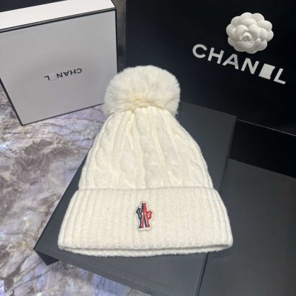 男性と女性用の新しい厚手のニット帽、多目的アウトドアスタイル、暖かい、防寒、カジュアル、耳あて付き。