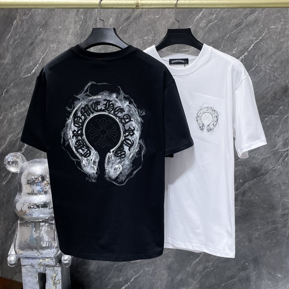 『S-XL』トレンディなプリント柄の半袖Tシャツ ゆったりとした着心地で、通気性に優れ、高品質なトップスです