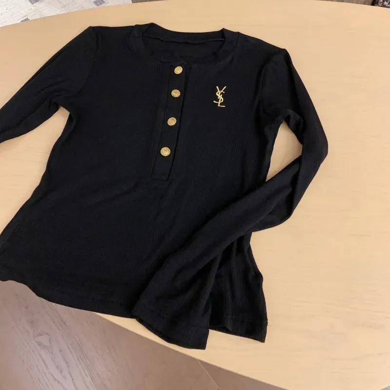 『S-L』絶対流行 大好評 おしゃれ ボタン 刺繍 長袖 Ｔシャツ