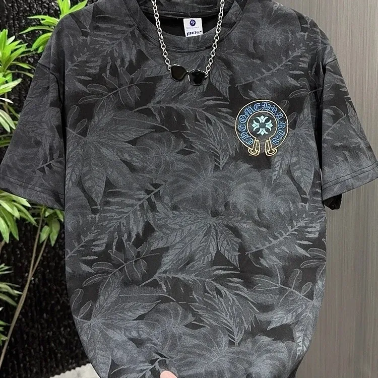 『M-4XL』刺繍入りのメンズ半袖Tシャツ。人気のスタイルです。