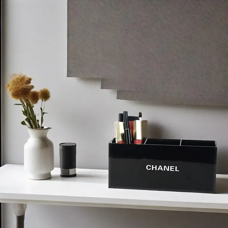 化粧品収納ボックス デスクトップオーガナイザー スキンケア製品ラック 口紅 アイシャドウ ブラシ収納