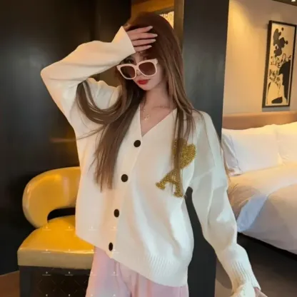 優しい雰囲気 ファッション ゆるい 柔らかい 手触り良くシンプル セーター