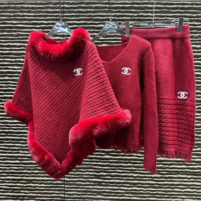 『フリーサイズ』今季も大流行 女子マスト フェミニン 刺繍 ニット生地 ケープ セットアップ