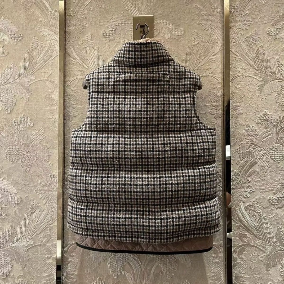 新しい秋のスタイルの千鳥格子ベストダウンジャケット、暖かい